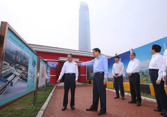 李克强：生长地下管廊，，，，，，阻止都会动辄“开膛破肚”